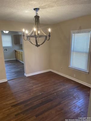 Chandelier, Empty room, Interior, Wood Texture Flooring