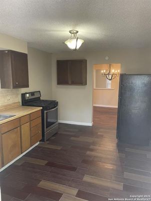 Chandelier, Interior, Kitchen, Wood Texture Flooring