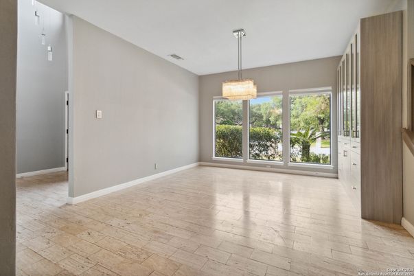 Chandelier, Empty room, Interior, Pendant Lights, Wood Texture Flooring