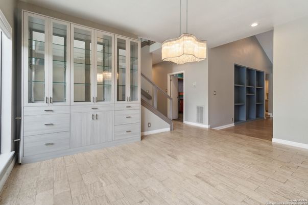 Chandelier, Interior, Recessed Lighting, Wood Texture Flooring