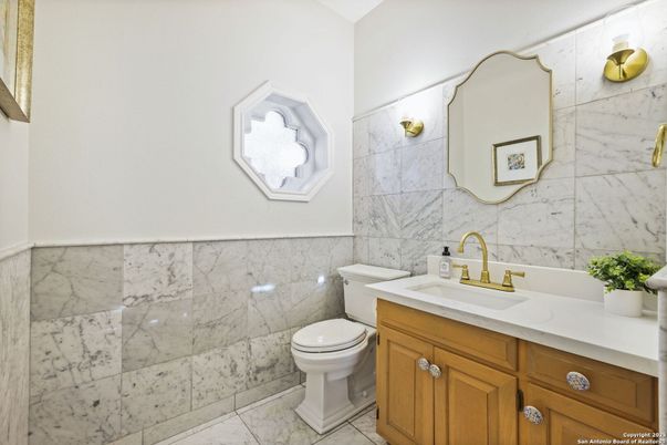 Bathroom, Interior, Marble, Marble Walls