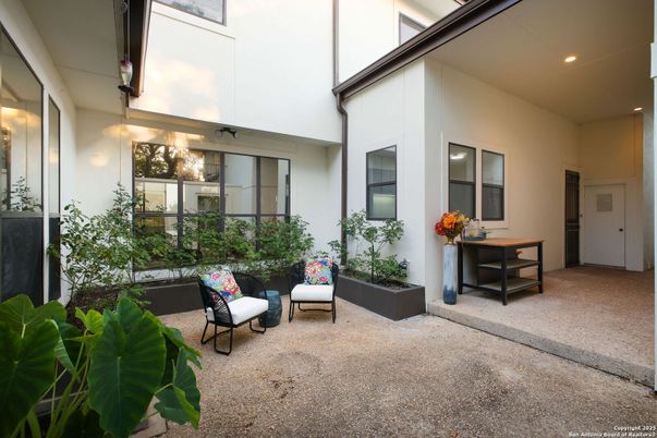Exterior, Recessed Lighting