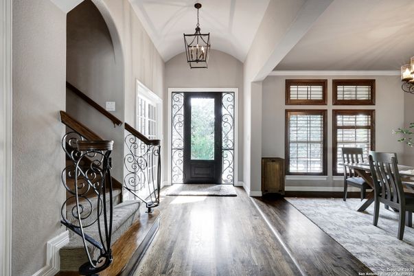 Chandelier, Dining room, Interior, Pendant Lights, Wood Texture Flooring
