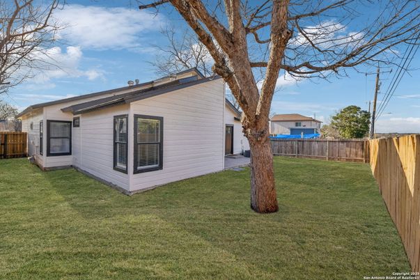Backyard, Exterior