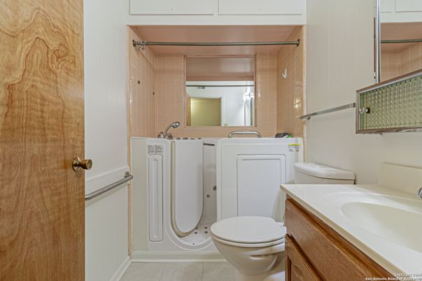 Bathroom, Interior