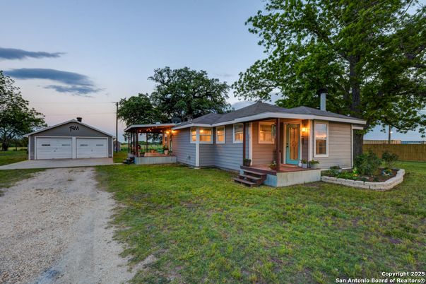 Backyard, Detached Garage, Exterior