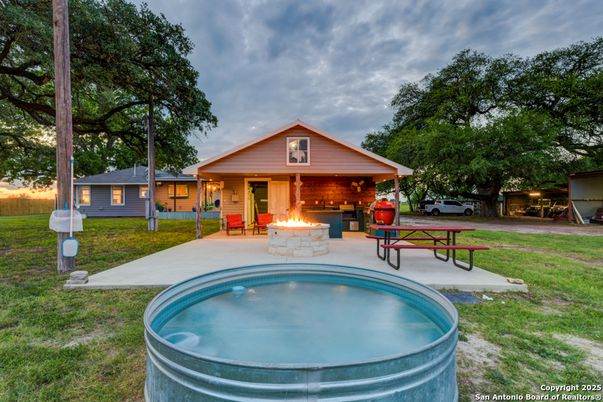 Backyard, Exterior, Pool