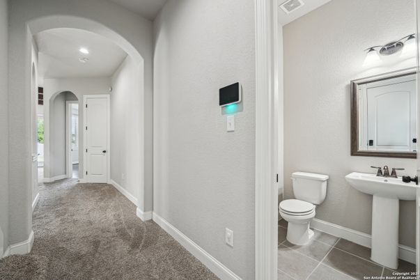 Bathroom, Interior, Recessed Lighting