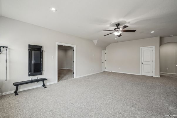 Empty room, Interior, Recessed Lighting
