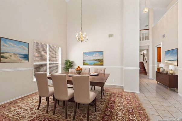 Chandelier, Dining room, Interior, Pendant Lights