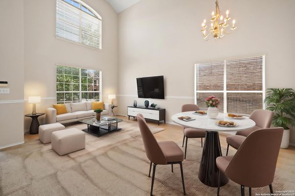 Chandelier, Dining room, Interior, Living room
