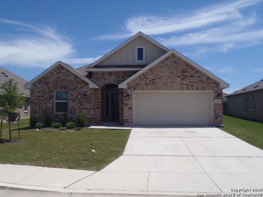 Attached, Exterior, Facade, Brick Traditional