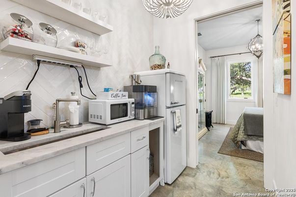 Interior, Kitchen, Pendant Lights