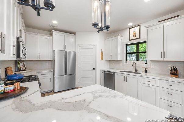 Interior, Kitchen, Recessed Lighting