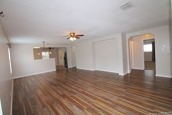 Empty room, Interior, Pendant Lights, Wood Texture Flooring