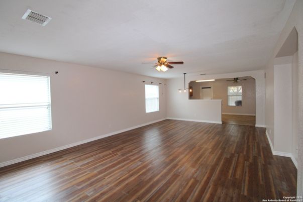 Empty room, Interior, Pendant Lights, Wood Texture Flooring