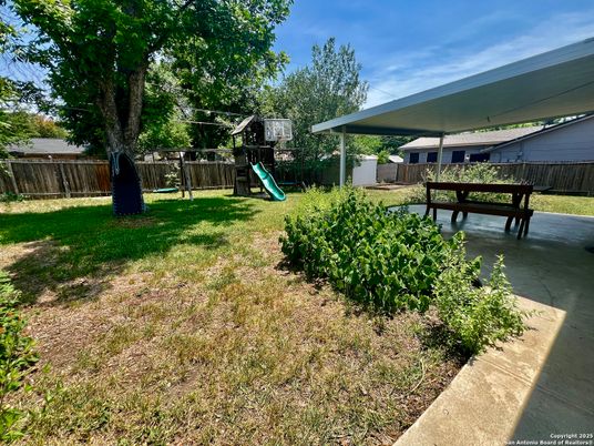 Backyard, Exterior, Playground