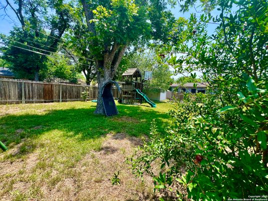 Backyard, Exterior, Playground