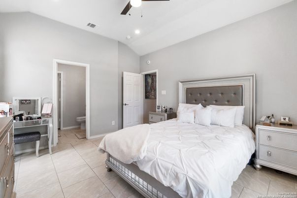 Bathroom, Bedroom, Interior, Recessed Lighting