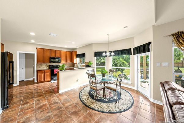 Dining room, Interior, Kitchen, Pendant Lights, Recessed Lighting