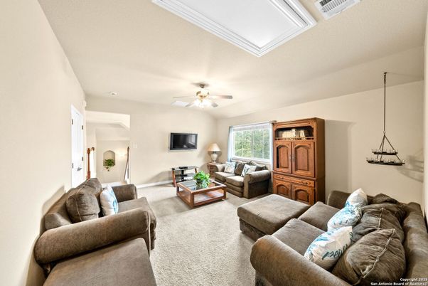 Interior, Living room, Pendant Lights, Recessed Lighting