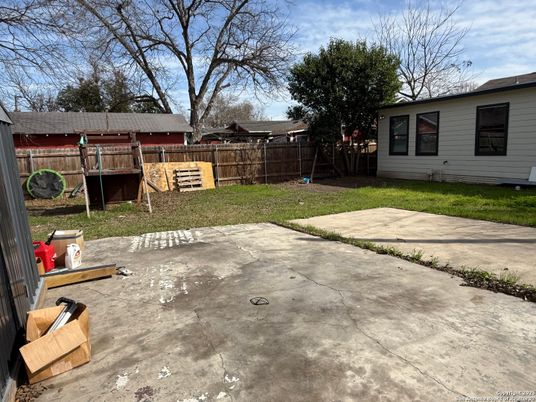 Backyard, Exterior, Playground