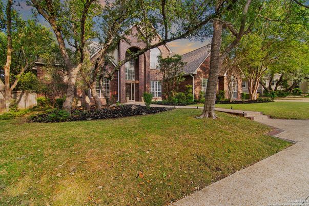 Backyard, Exterior, Facade, Brick Facade, French Provincial