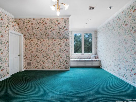 Empty room, Interior, Pendant Lights, Recessed Lighting