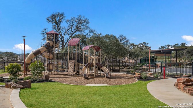Backyard, Exterior, Playground