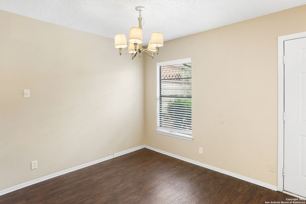 Chandelier, Empty room, Interior, Wood Texture Flooring