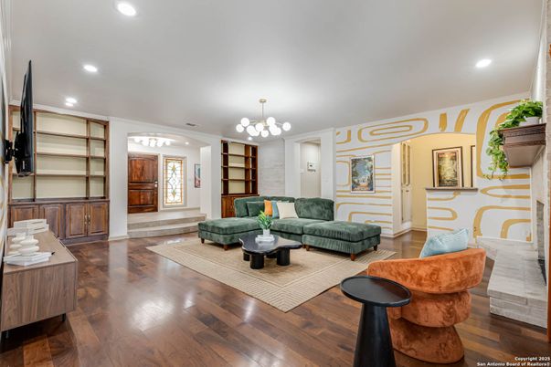 Chandelier, Interior, Living room, Recessed Lighting, Wood Texture Flooring