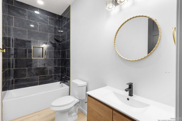 Bathroom, Interior, Recessed Lighting, Wood Texture Flooring