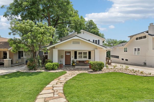Backyard, Exterior, Facade, Farmhouse