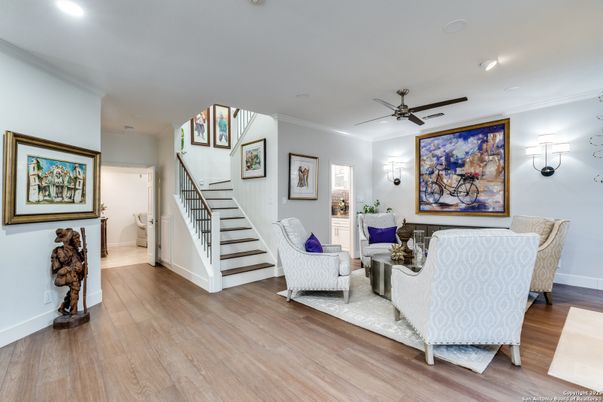 Interior, Living room, Recessed Lighting, Wood Texture Flooring