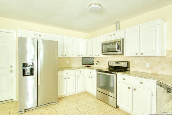 Interior, Kitchen, Stainless Steel Appliances