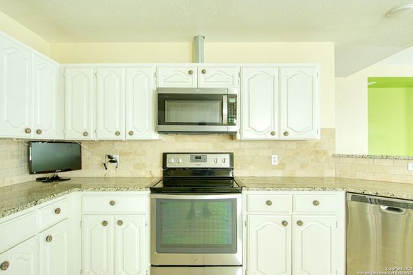 Interior, Kitchen, Stainless Steel Appliances