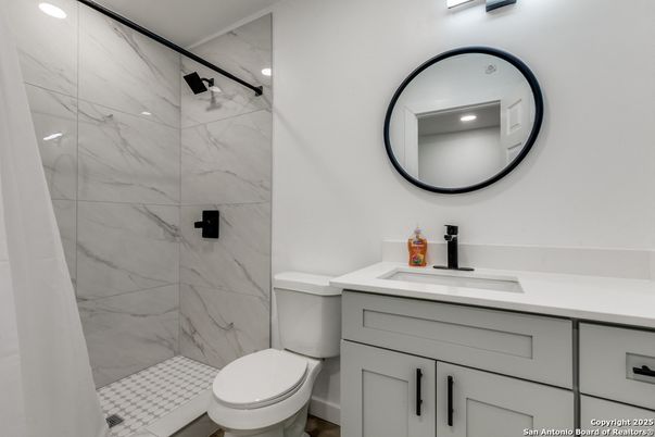 Bathroom, Interior, Marble Walls
