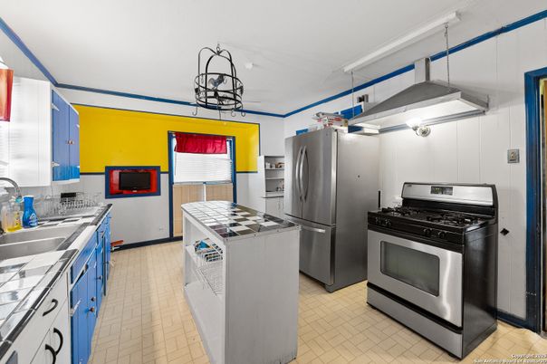 Interior, Kitchen, Tile Countertops