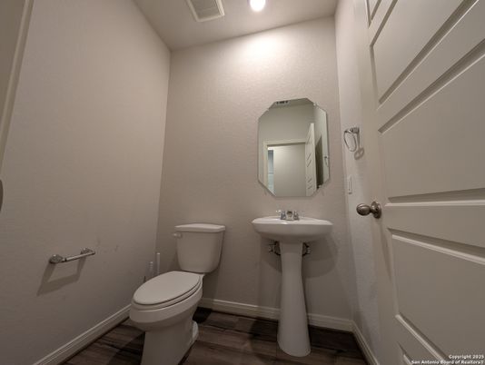 Bathroom, Interior, Recessed Lighting, Wood Texture Flooring