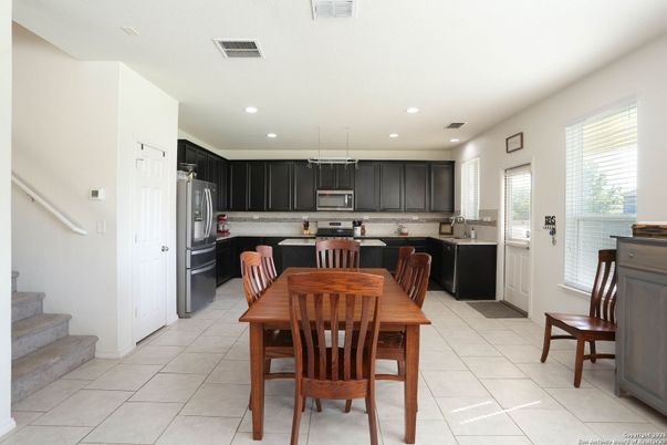 Dining room, Interior, Kitchen, Recessed Lighting, Stainless Steel Appliances