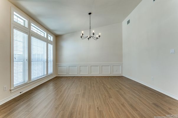 Chandelier, Empty room, Interior, Wood Texture Flooring