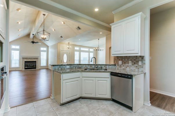 Fireplace, Interior, Kitchen, Pendant Lights, Recessed Lighting, Wood Texture Flooring