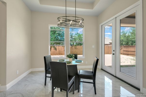 Chandelier, Dining room, Interior, Marble, Pendant Lights