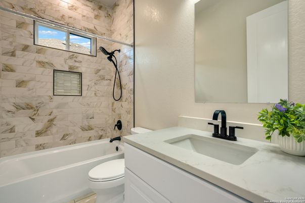 Bathroom, Interior, Marble Walls