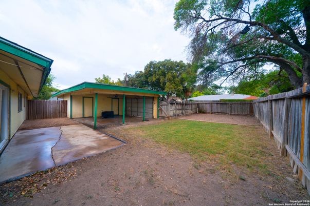 Backyard, Exterior