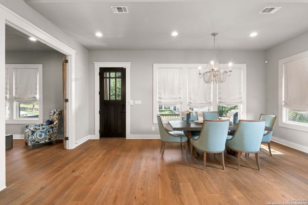 Chandelier, Dining room, Interior, Recessed Lighting, Wood Texture Flooring