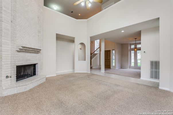 Empty room, Fireplace, Interior, Pendant Lights, Recessed Lighting