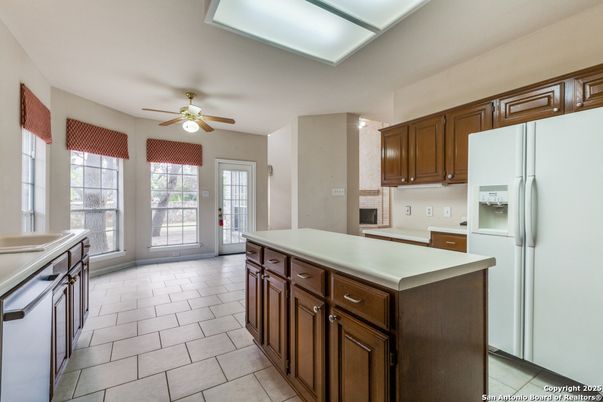 Fireplace, Interior, Kitchen