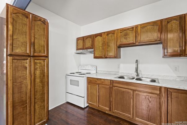 Interior, Kitchen, Wood Texture Flooring