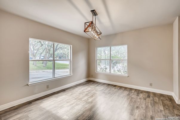 Empty room, Interior, Pendant Lights, Wood Texture Flooring